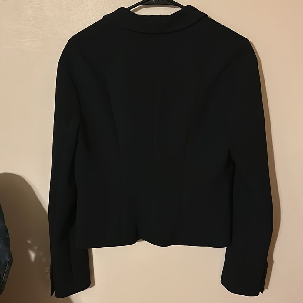 L.A.M.B  Double Crepe Crop Jacket in black - Picture 5 of 8
